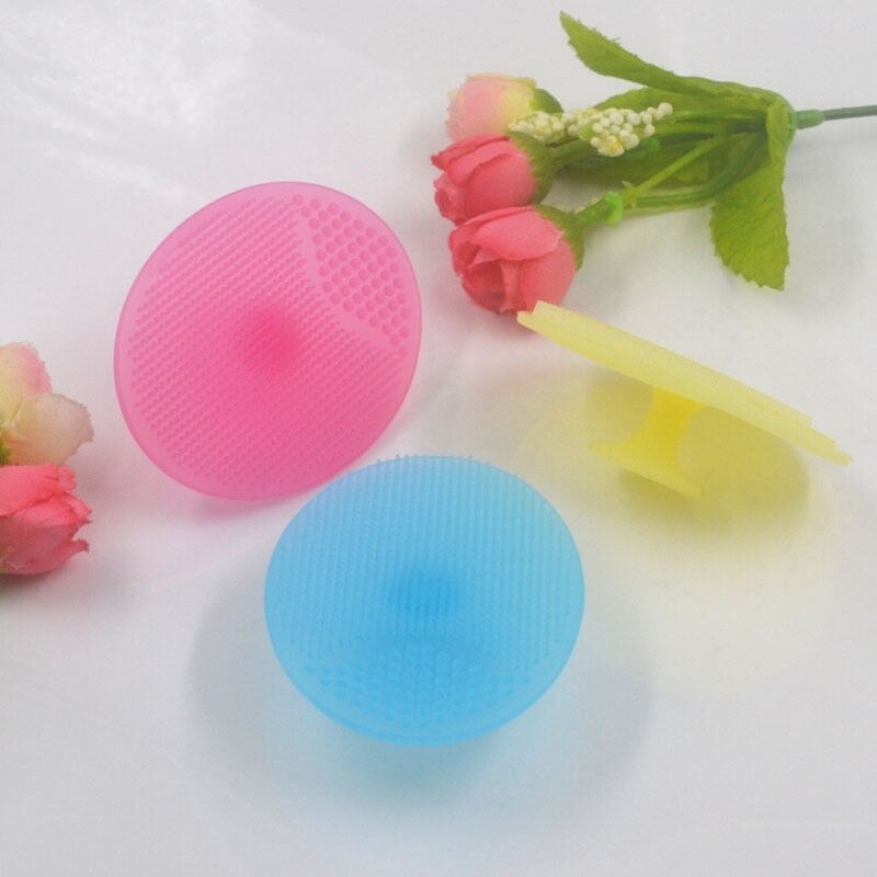 Soft Silicone Face Cleansing Brush Pad – Gentle Facial Washing &amp; Exfoliating Massage Tool for Deep Pore Cleansing | Blackhead Removal &amp; Skin Care | Soft Silicone Face Massager - (Random Colors)